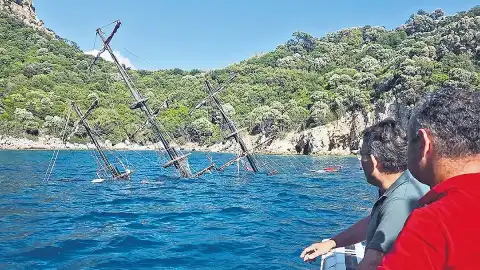 Marmaris'te Batan Teknede Kurtarılan 148 Kişi