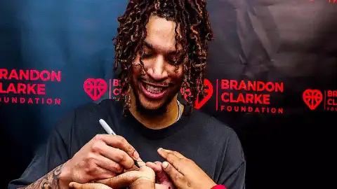 NBA Oyuncusu B.C. Hayatını Kaybetti