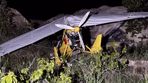 Nevşehir'de Motor Arızası Yaşayan Microlight Acil İndi: 2 Yaralı