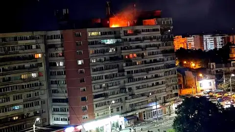 Romanya'da Apartmana Rus İHA'sı Düştü: 2 Yaralı