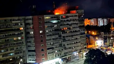 Romanya'da Bir Apartmana Rus İHA'sı Düştü: İki Kişi Yaralandı, AB'den Tepki Geldi