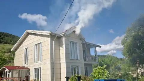Sakarya'da Villa Yangını: Hasar Oluştu