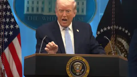 ABD Başkanı Donald Trump: "İran'ın Hürmüz Boğazı'ndaki İHA saldırısı ateşkesin ihlalidir"