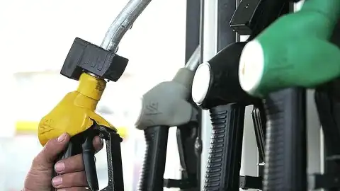 Akaryakıt Fiyatlarında İndirim Beklentisi: Motorine 1 Lira 22 Kuruş İndirim Geliyor