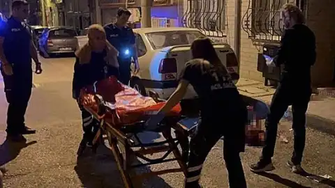 Annesini Bıçaklayarak Ağır Yaralayan Şüpheli Gözaltına Alındı