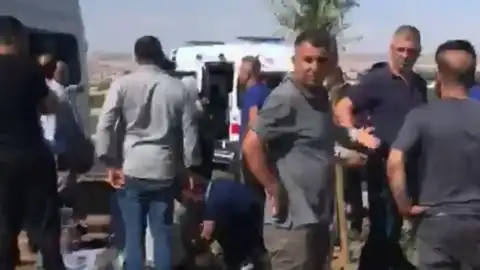 Batman'da Minibüs ve Para Nakil Aracı Çarpıştı: 15 Yaralı