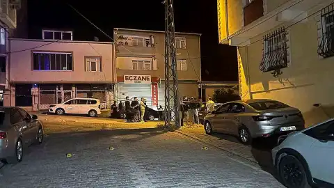 Esenyurt'ta İki Grup Arasında Silahlı Çatışma Çıktı