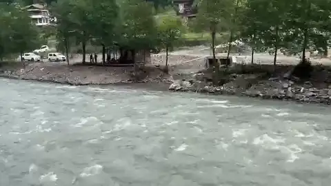 Fırtına Deresi'nde Kayıp Gencin Cansız Bedenine Ulaşılırken AFAD Botu Alabora Oldu: 1 Personel Hayatını Kaybetti, 3 Kurtarıldı