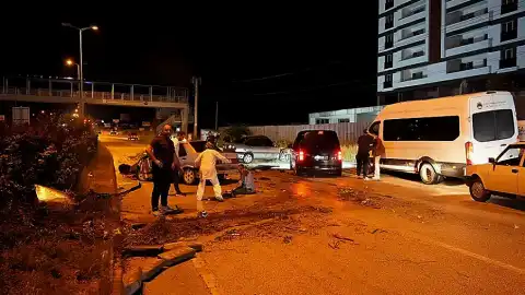Kastamonu'da Zincirleme Kaza: 1'i Ağır 6 Yaralı
