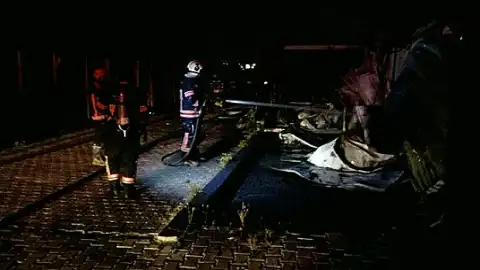 Malatya'da Hukuk Ofislerinin Bulunduğu Alanda Yangın: Konteynerler Kullanılamaz Hale Geldi