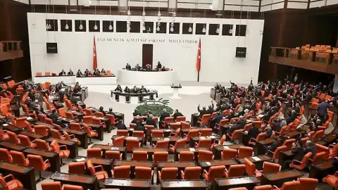 Meclis'ten Geçen Torba Yasa Teklifi Yasalaştı: Emniyet, Basın ve Ulaşım Sektöründe Yeni Dönem