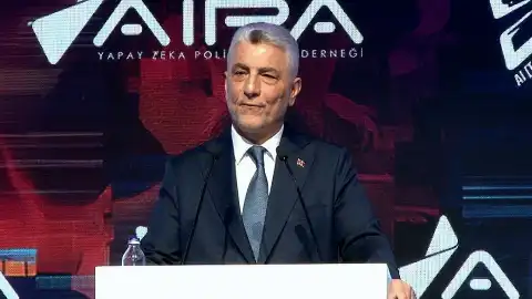 Ticaret Bakanı Bolat: Yapay Zeka ile Dış Ticarette Olağandışı Hareketler Tespit Ediliyor