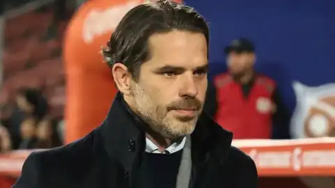 Universidad de Chile Teknik Direktörü Fernando Gago Basın Toplantısında Kalp Krizi Geçirdi
