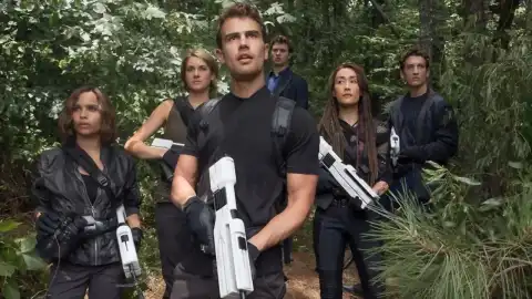 Uyumsuz Serisi: Yandaş Bölüm 1 Filminin Konusu ve Oyuncu Kadrosu Hakkında Bilgiler