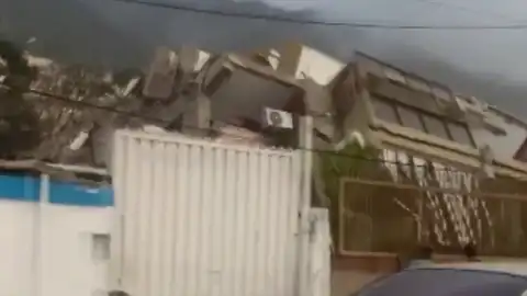 Venezuela'da 39 Saniye Arayla İki Büyük Deprem: Can Kaybı ve Yıkım Artıyor