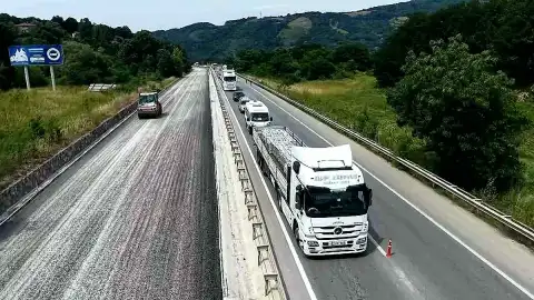 Yalova-Bursa Kara Yolunda Asfaltlama Çalışmaları Sürüyor