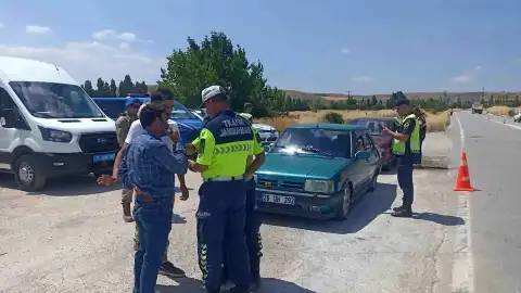 Bilecik Söğüt'te Jandarma Ekiplerinden Geniş Kapsamlı Denetim