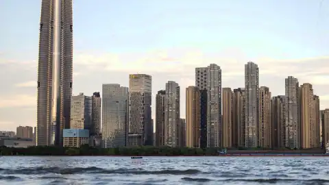 Çin'de Şiddetli Yağışlar: Yangtze Nehri'nde Su Seviyesi Yükseldi