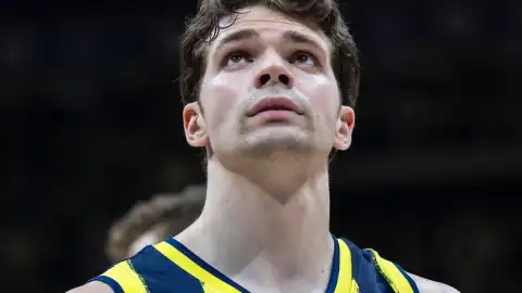 Dallas Mavericks, Tarık Biberovic ile Sözleşme İmzaladığını Duyurdu