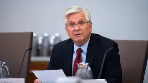 Fed Yönetim Kurulu Üyesi Christopher Waller: "Faiz oranlarına ilişkin sinyaller dikkatli verildiğinde faydalı olabilir"