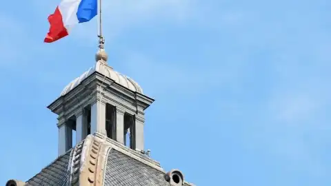 Fransa'da Yeni Nesil İçin Tütün Satış Yasağı Önerisi