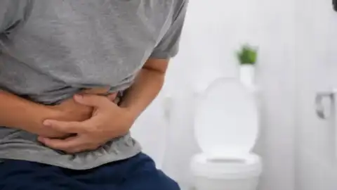 Gastroenteroloji Uzmanı Dr. Öğr. Üyesi Halil Şahin: "Enfeksiyondan korunmanın en etkili yöntemi hijyen ve güvenilir gıda tüketimidir"