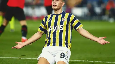 Hollanda'da Deneme Süreci Başarılı Oldu: Emre Mor NEC Nijmegen ile Anlaştı