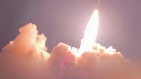 İran Devrim Muhafızları Ordusu: ABD radar merkezlerine yönelik operasyon gerçekleştirildi