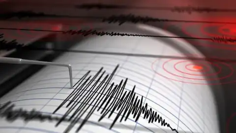 İran'ın Huzistan Eyaletinde 5 Büyüklüğünde Deprem Meydana Geldi