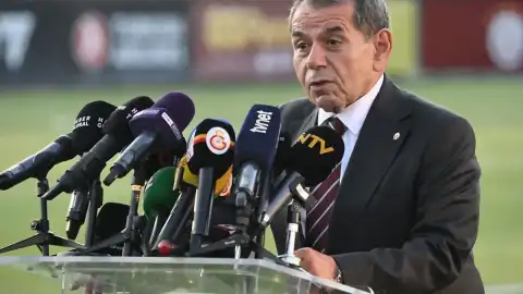 Kemerburgaz Metin Oktay Tesisleri'nde Konuşan Galatasaray Başkanı Dursun Özbek: "Hedefimiz üst üste 5. şampiyonluk"