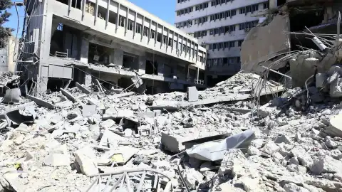 Lübnan'da Ateşkes Süreci: İsrail Saldırıları Devam Ediyor, Can Kaybı 65'e Yükseldi