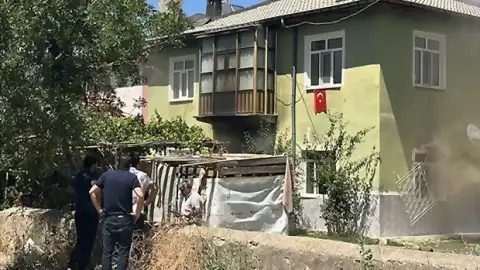 Seydişehir'de Yangın: Kilitli Evde Mahsur Kalan 6 Kardeş İtfaiye Tarafından Kurtarıldı