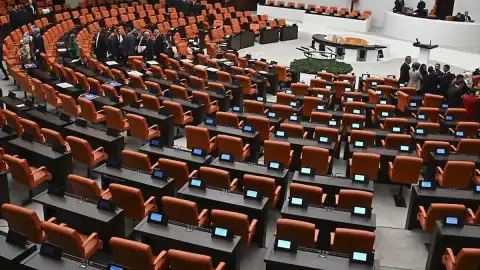 TBMM Genel Kurulu'nda 12. Yargı Paketi Kabul Edildi