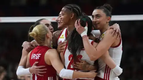 VNL Üçüncü Etap Sonrası Filenin Sultanları Çin'deki Finallere Kalmayı Başardı
