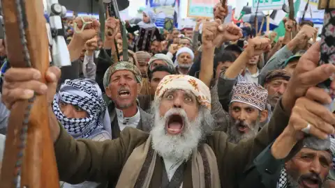 Yemen'de Çatışmalar Şiddetlendi: Hudeyde'de 15 Asker Hayatını Kaybetti
