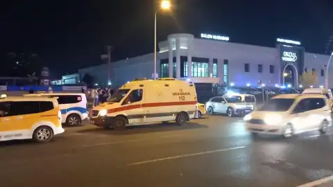 Diyarbakır'da Düğünde Çıkan Kavgada 5 Kişi Yaralandı