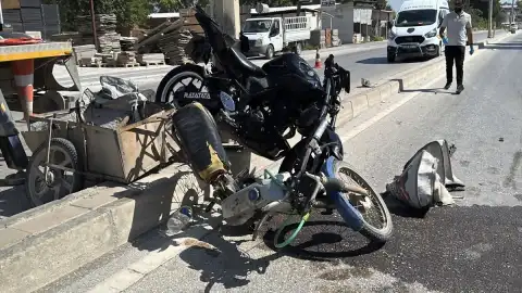 Hatay'da Motosiklet Kazası: 1 Ölü, 1 Yaralı