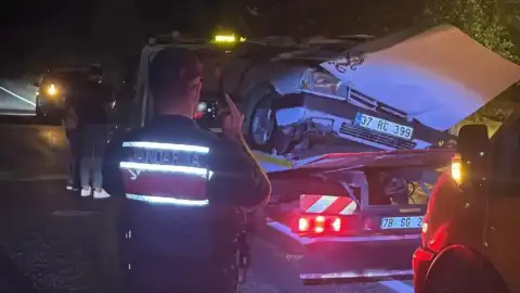 Karabük'te Trafik Kazası: Otomobil Takla Attı, Sürücü Yaralandı