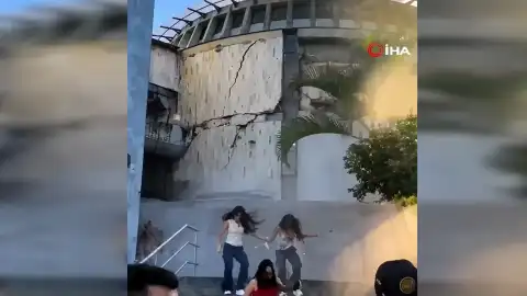Kolombiya'da 7.4'lük Deprem: Can Kaybı 132'ye Yükseldi, Yıkımın Boyutunu Görüntüler Gözler Önüne Serdi