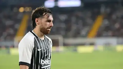 Orkun Kökçü'den Hayatını Kaybeden Taraftar İçin Başsağlığı