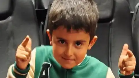 Adıyaman'da 7 Yaşındaki Y.M., Oyuncak Arabasını Alırken Su Birikintisine Düşerek Hayatını Kaybetti
