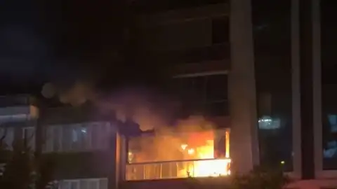 Aydın Efeler'de Yangın: 5 Kişi Dumandan Etkilendi