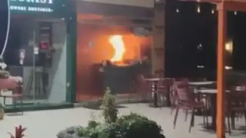 Etiler'deki Restoran Yangını Söndürüldü