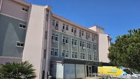 Gönen'de Emlak Dolandırıcılığı Davasında 4 Kişi Tutuklandı