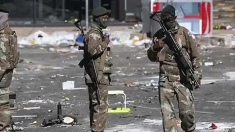 Güney Afrika'da Göçmen Karşıtı Olaylar Büyüdü: Ordu Sokağa İndi
