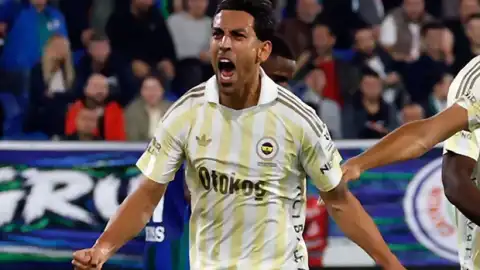 İrfan Can Kahveci'den Gol Rekoru: Fenerbahçe'yi Rahatlatan Gol