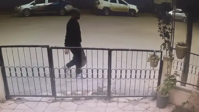 Polis Kimliğine Bürünüp Kadını Dolandırdılar: Kaza Yapınca Yakalandılar