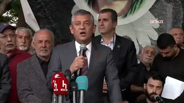 Özgür Özel Garip Dede Cemevi'nde Alevi Toplumunun Haklarına Vurgu Yaptı