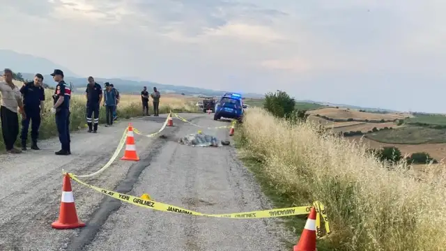 Kozan'da Kanlı Hesaplaşma: Baba ve Oğlu Tarlada Öldürüldü