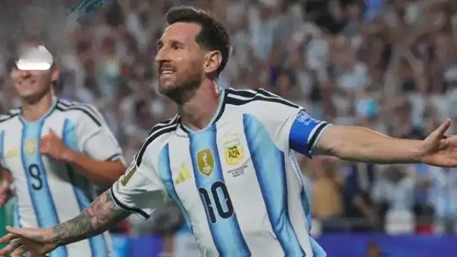 2026 FIFA Dünya Kupası: Lionel Messi'nin Hat-trick Performansı ile Arjantin, Cezayir'i 3-0 Mağlup Etti